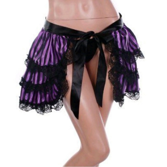 Lace Trimmed Satin Like Striped Bustle Skirt - Picture 14 of 14